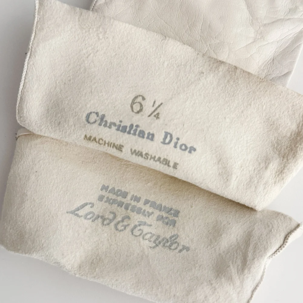 Christian Dior Vintage 1950's/1960's Ivory Leather Gloves — sororité.